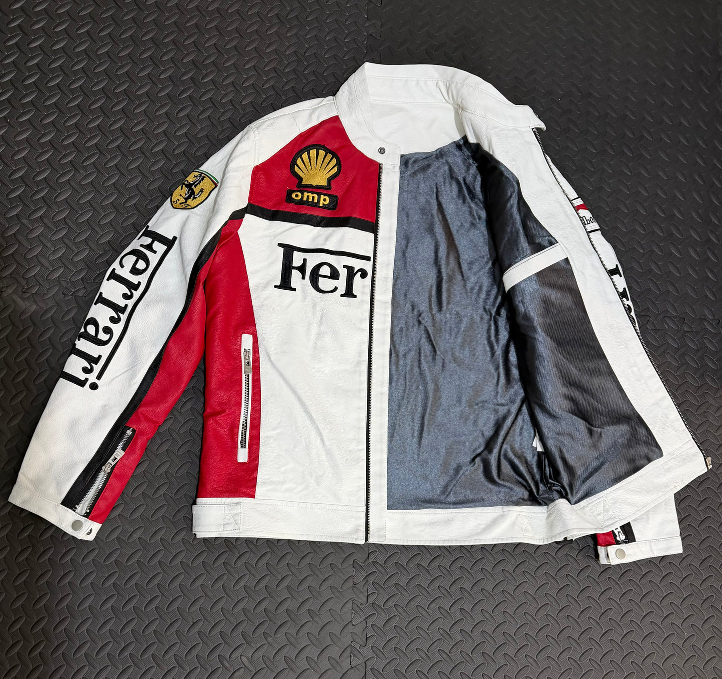 CASACA HOMBRE FERRARI MARLBORO OLYMPUS BLANCO/ROJO PREMIUM