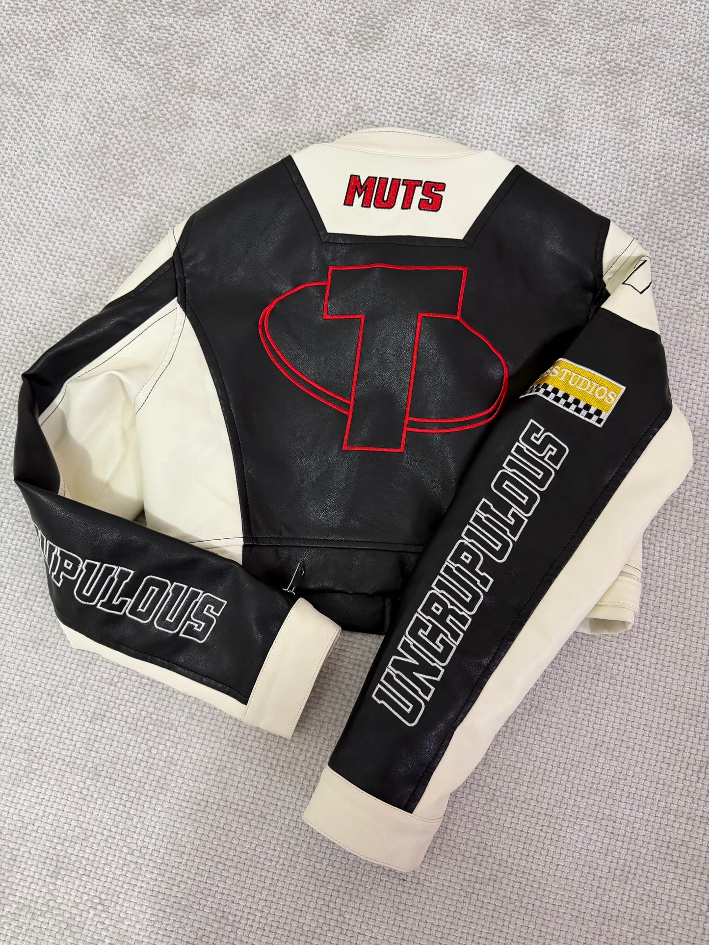 CASACA MUJER CROP 321 RACING NEGRO